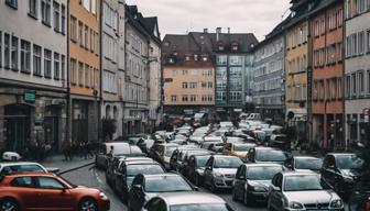 Droht Zehntausenden Stellplätzen das Aus wegen Gehwegparken?